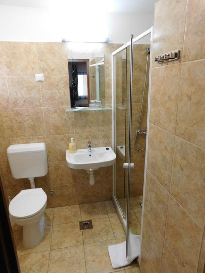 Hodoseri Vadaszhaz Bakonyszentlaszlo Εξωτερικό φωτογραφία