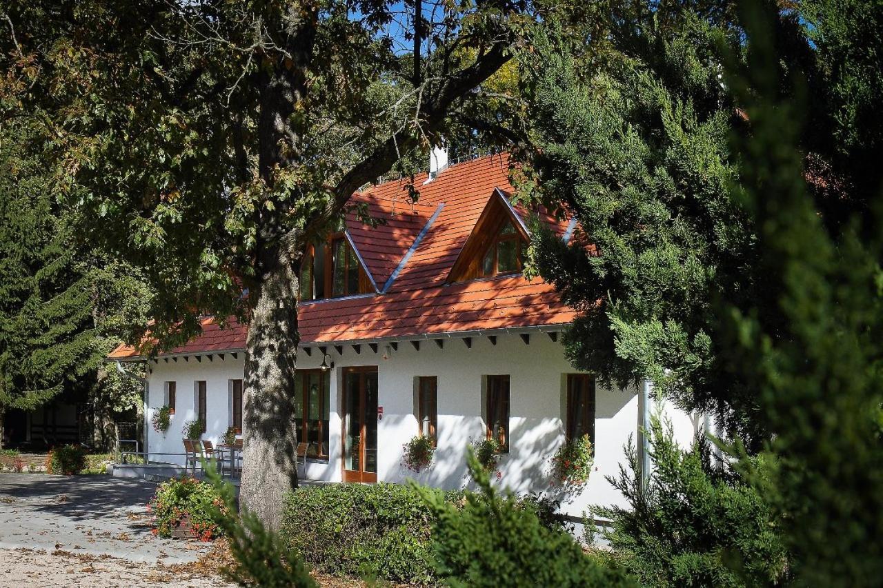 Hodoseri Vadaszhaz Bakonyszentlaszlo Εξωτερικό φωτογραφία