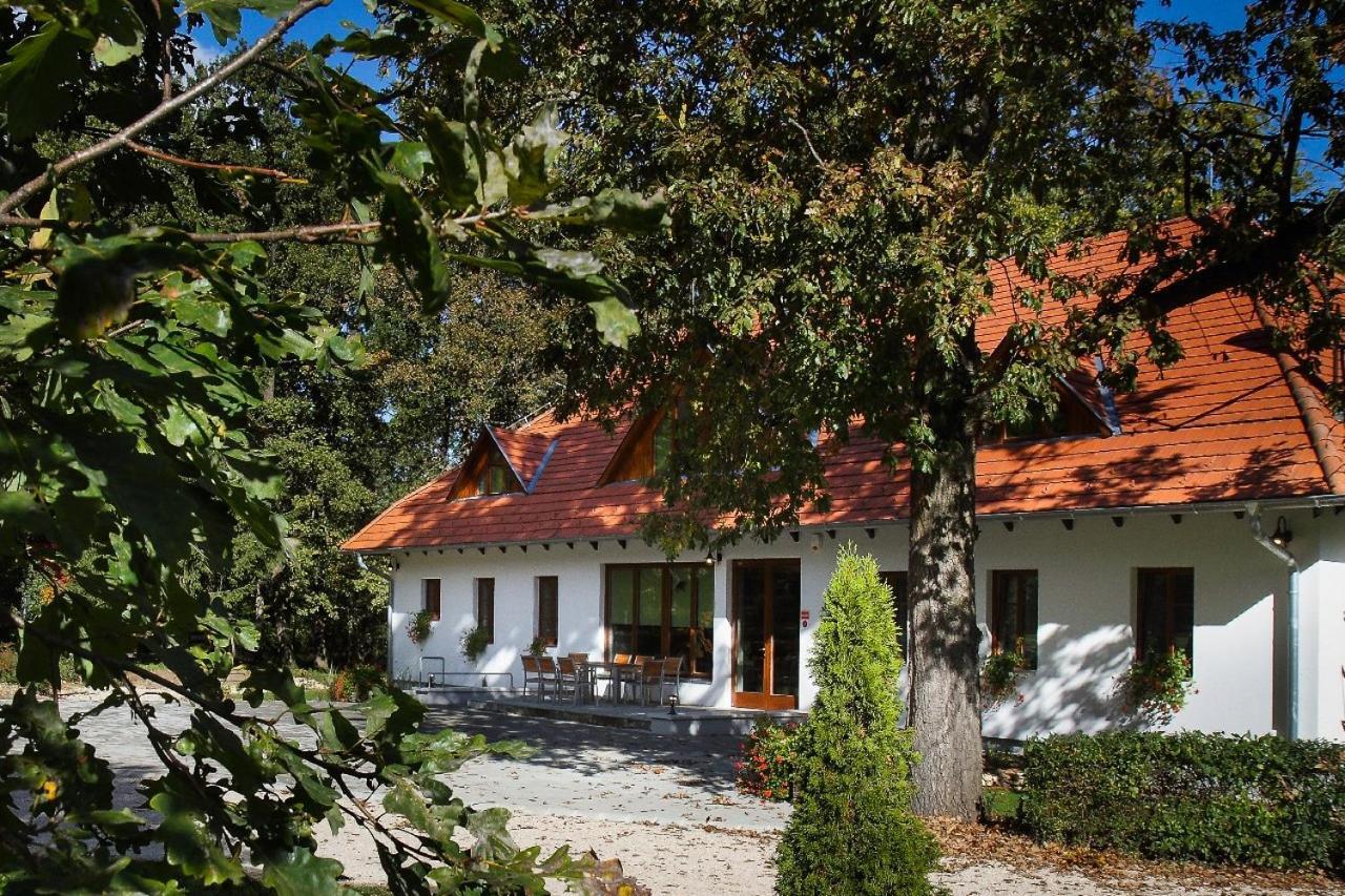 Hodoseri Vadaszhaz Bakonyszentlaszlo Εξωτερικό φωτογραφία